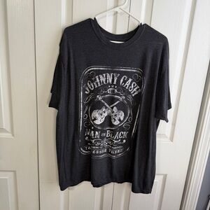 Johnny Cash man in black graphic tee size 2X